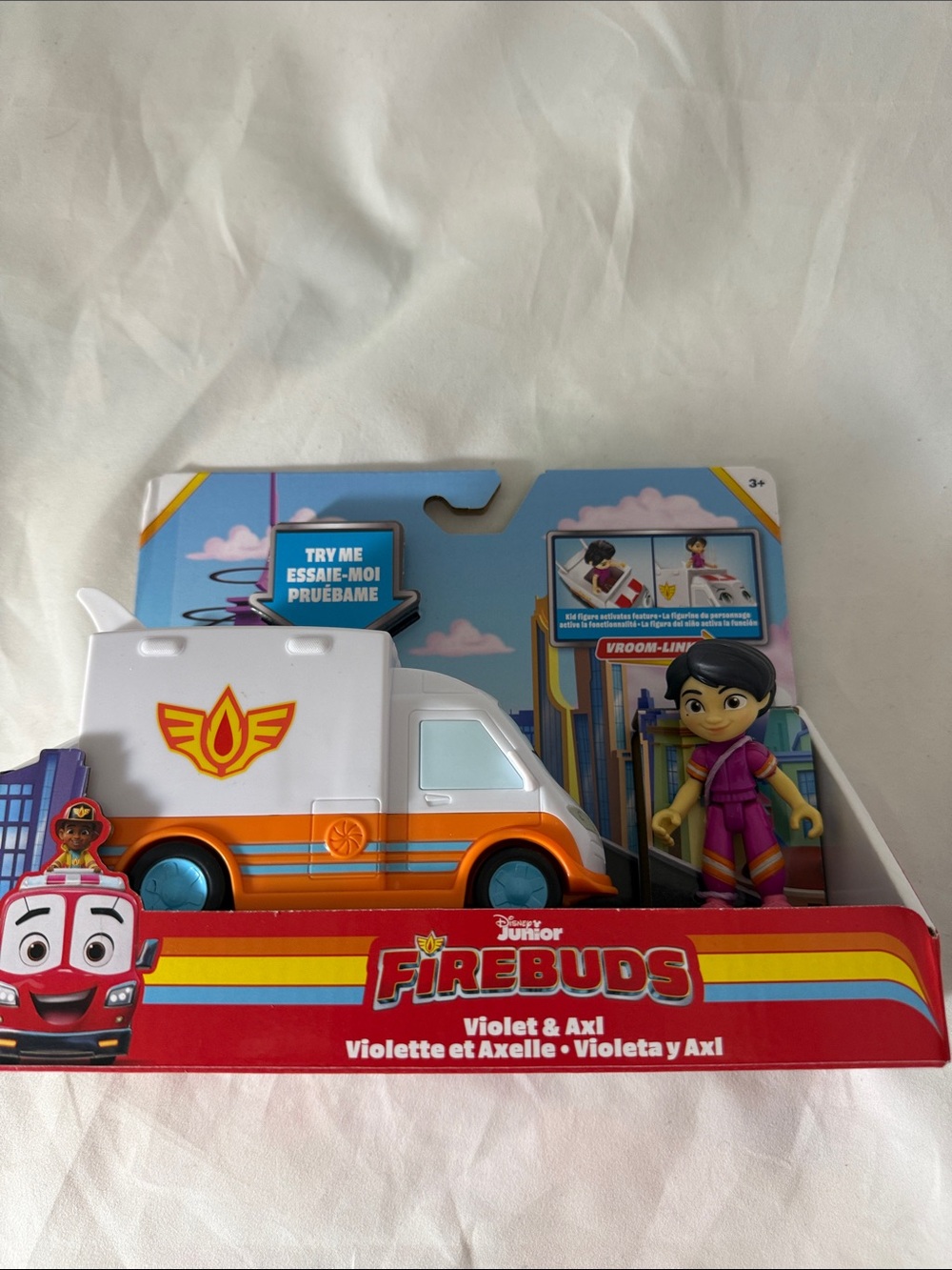 Disney Junior Firebuds Violette & Axil Toy Vehicle & Figure